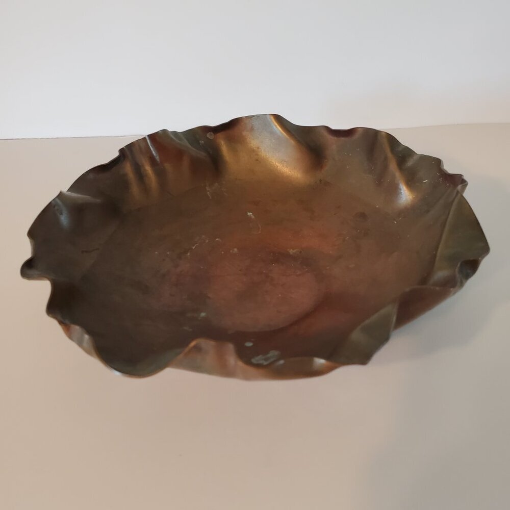 Vintage Copper Bowl Unique Crimped Edge, Marked DrumGold